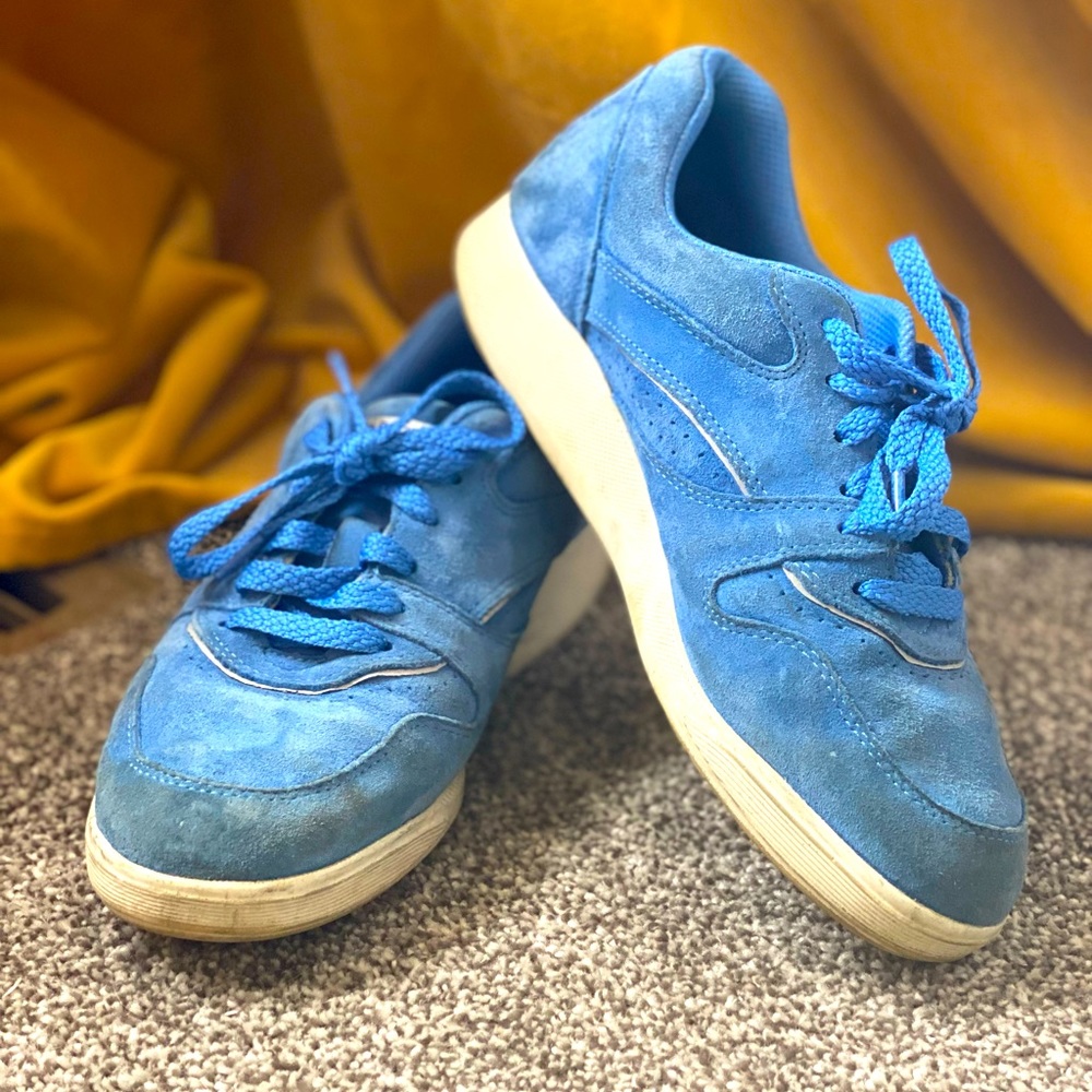 Blue Suede Shoes 💙😉